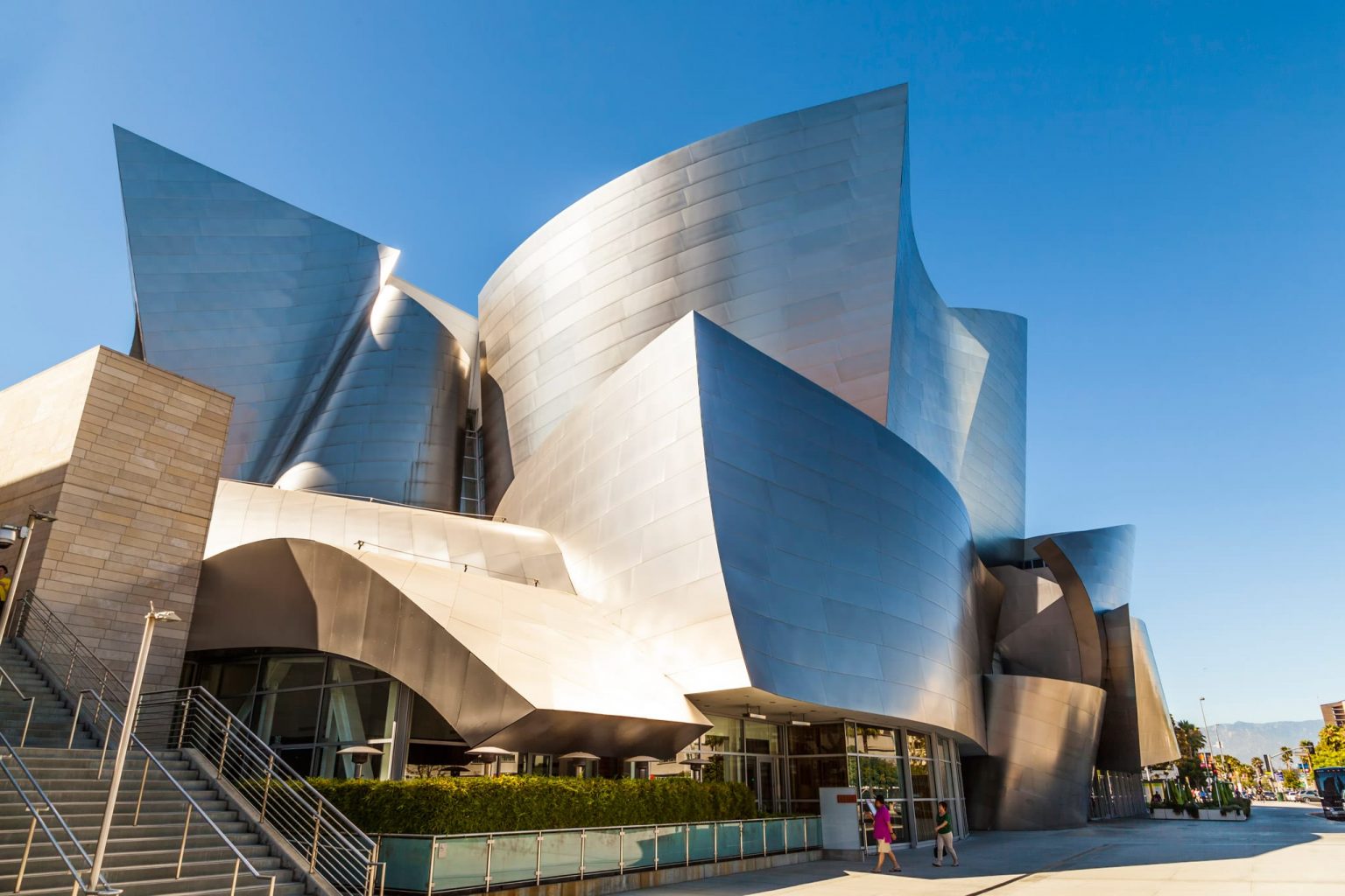 Modern vs Contemporary Architecture: Key Differences Explained