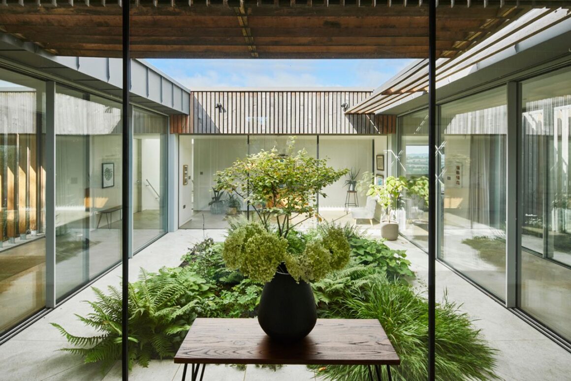 Usage of Glass in Interior Design | illustrarch