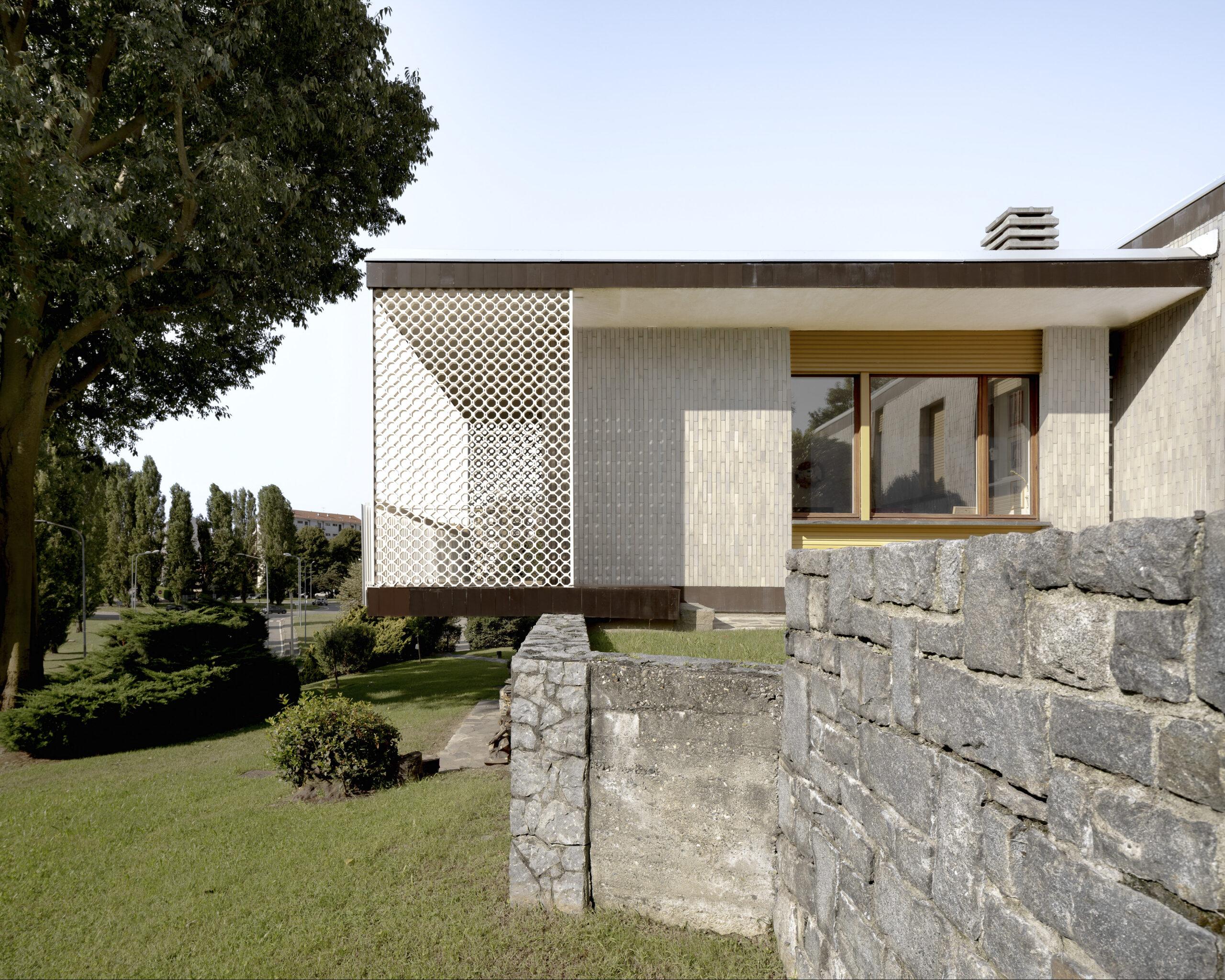 The Sustainable and Modern Restoration of Villa Rossi in Ivrea by G Studio