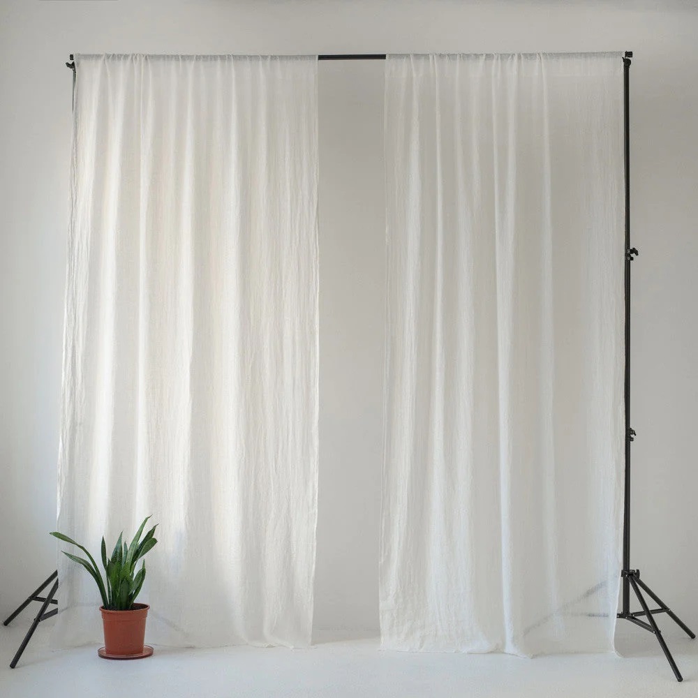 What are the Benefits of using Linen Curtains?