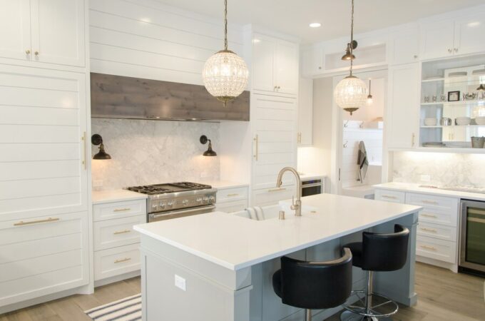 Adding Sophistication to Kitchens with Rocky Mountain Cabinet Hardware