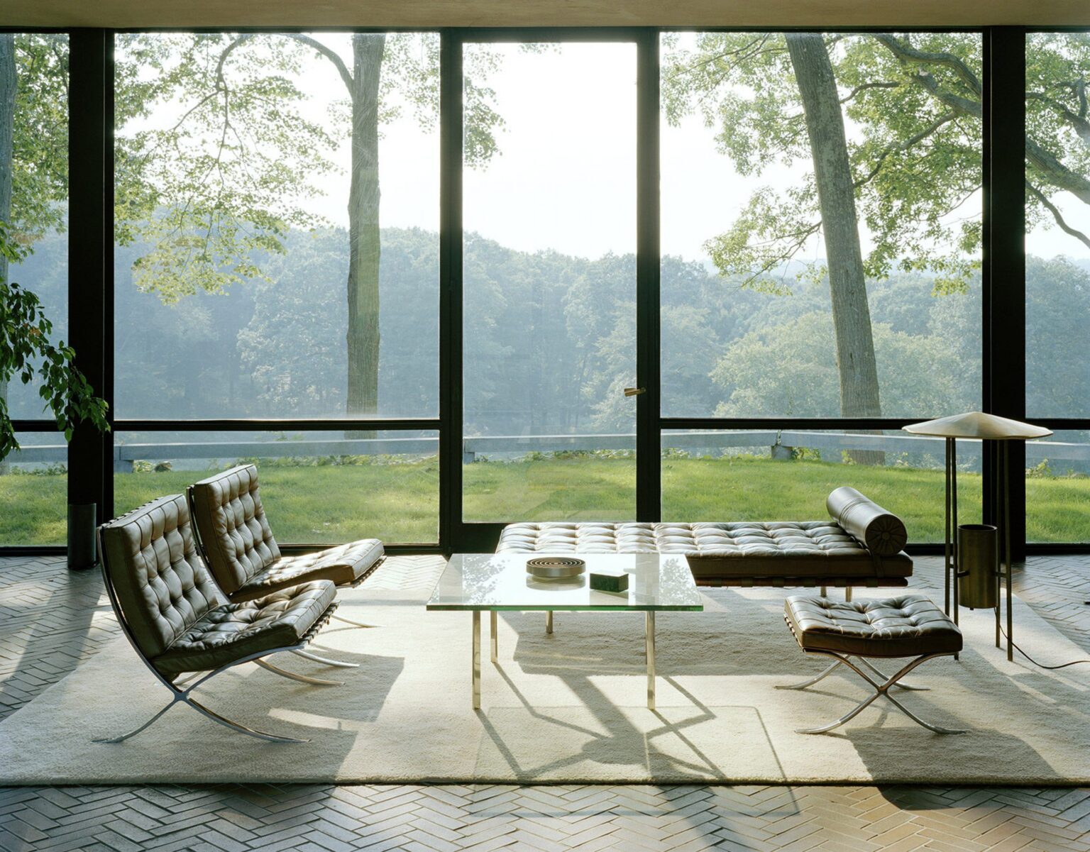 Philip Johnson Architecture: Life, Works, and Legacy | illustrarch