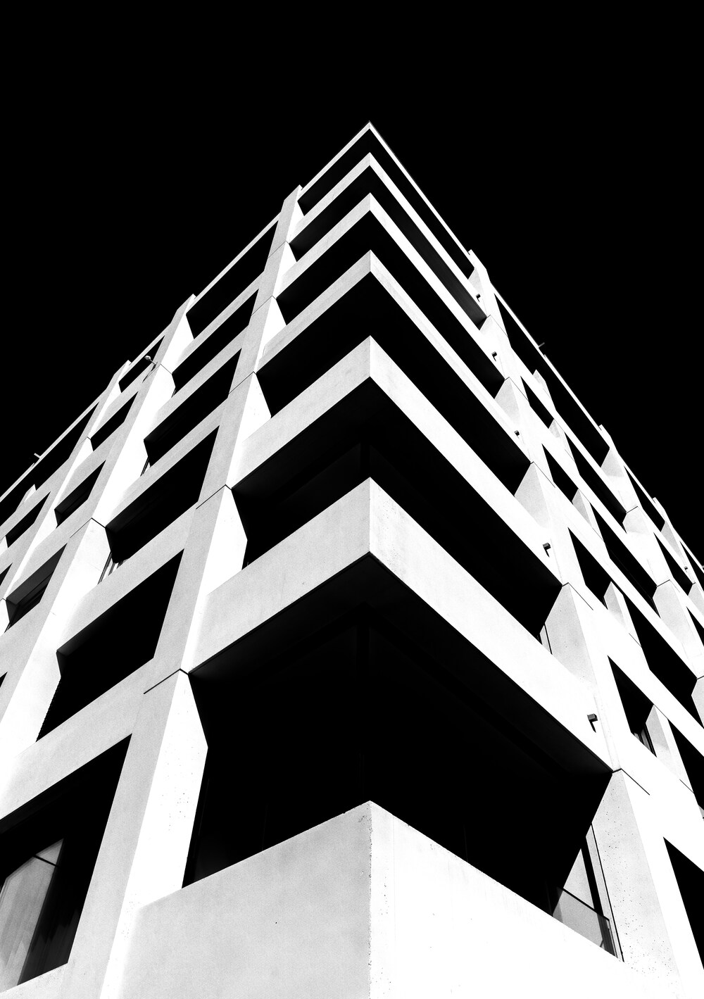 Parapet Inspections for Historic Buildings in NYC: Challenges and Solutions | illustrarch