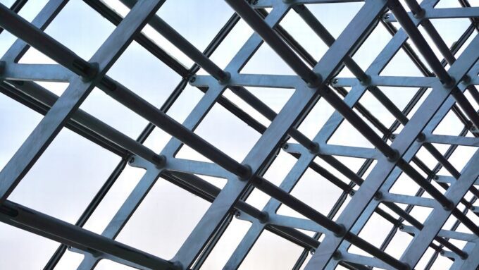 Comparing Industrial Metal Siding Panels: Aluminum vs Traditional
