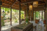 Architectural Trends in Deck Building: Merging Functionality with Aesthetics