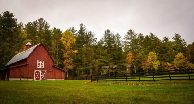 From Old Barns to Smart Farms: How to Upgrade Traditional Agricultural Spaces