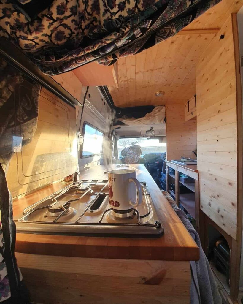 Barista‑Level Van Kitchen