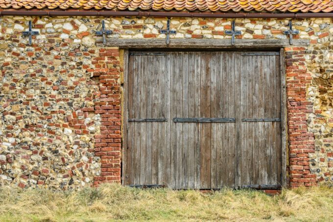 How to Preserve the Look and Strength of Your Barn’s Original Doors