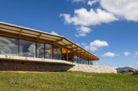 Casa Minas by Sabella Arquitetura overview
