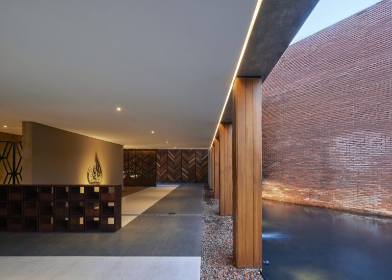 Sacred Spaces: Contemporary Religious Architecture | illustrarch
