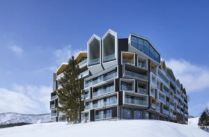 MUWA NISEKO by Nikken Sekkei