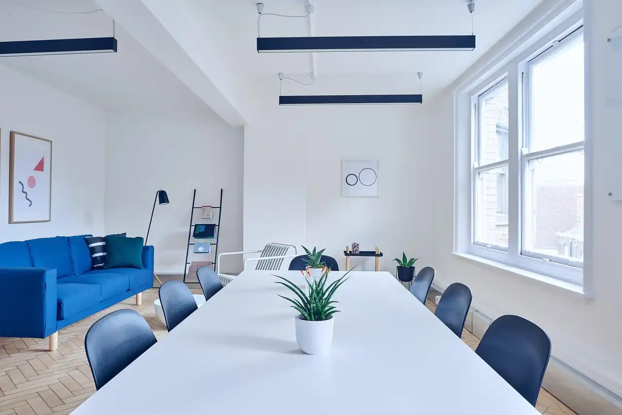 Designing Harmony: How Organized Spaces Inspire Creative Flow Designing Harmony: How Organized Spaces Inspire Creative Flow