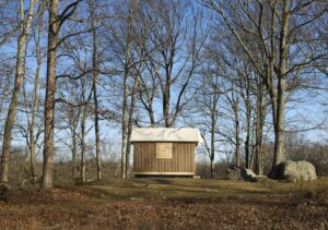 Architecture of Hope: Shigeru Ban’s Paper Log House for Los Angeles