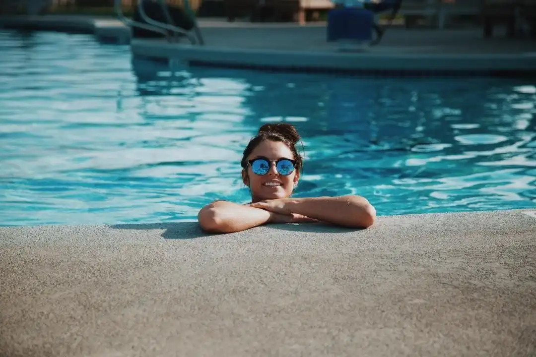 Signs Your Pool Needs Immediate Professional Attention Signs Your Pool Needs Immediate Professional Attention