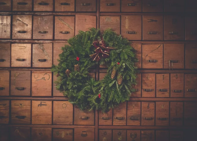 How to Safely Store Your Holiday Decorations in Short-Term Storage
