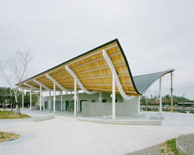 Harbourside Canopy by B+P Architects