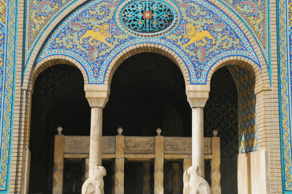 8 Ancient Architectural Styles That Shaped Our World | illustrarch