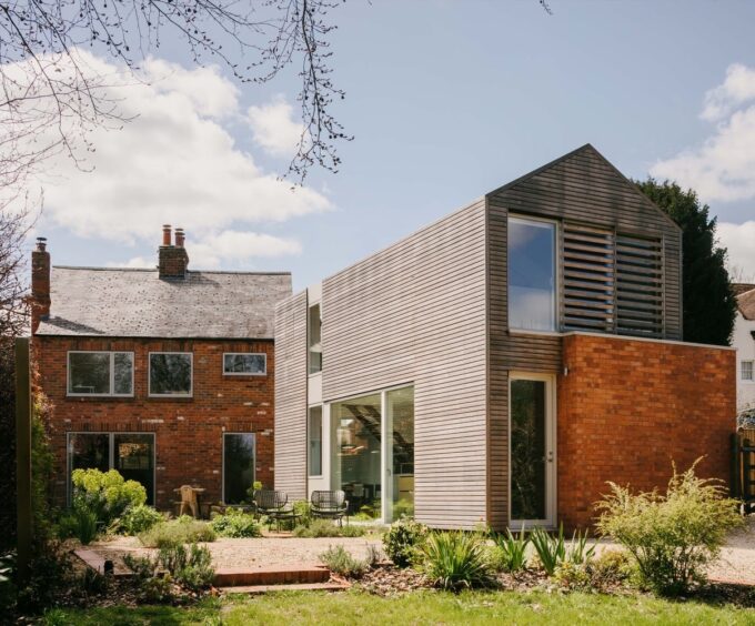 Bridleway House by Guttfield Architecture