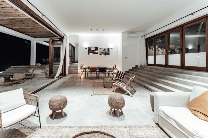 Classy Decor Ideas for a Senior Apartment