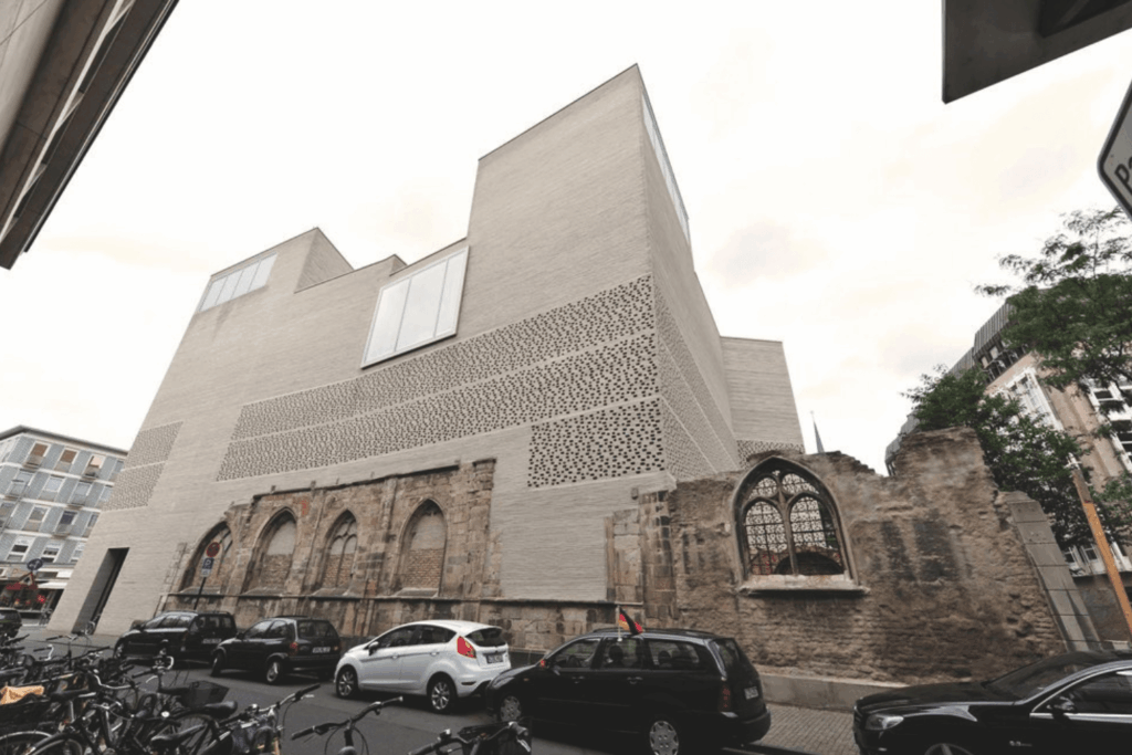 The 8 Most Iconic Projects by Peter Zumthor | illustrarch