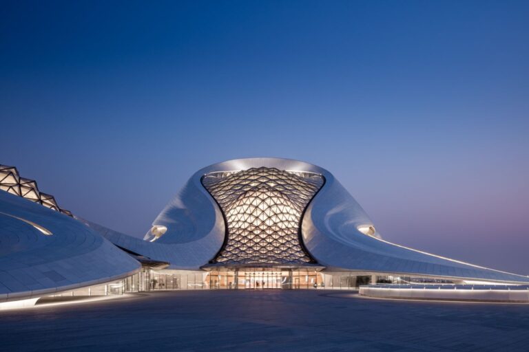 Top 10 Examples of Parametric Architecture Around the World | illustrarch