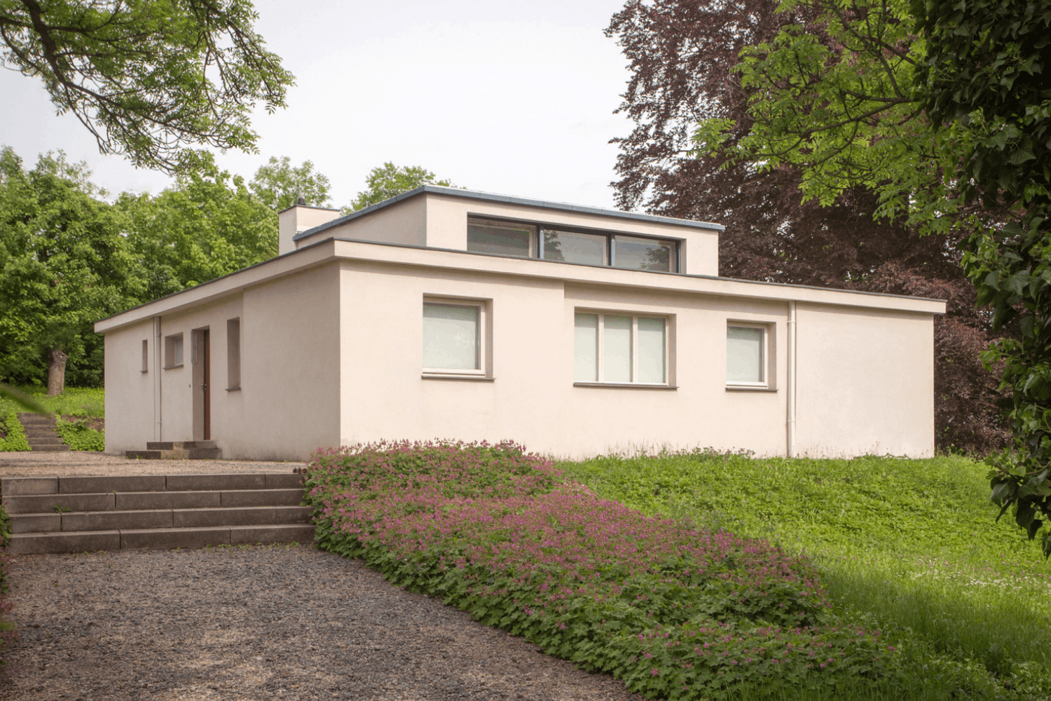 Top 5 Iconic Bauhaus Buildings You Must Visit