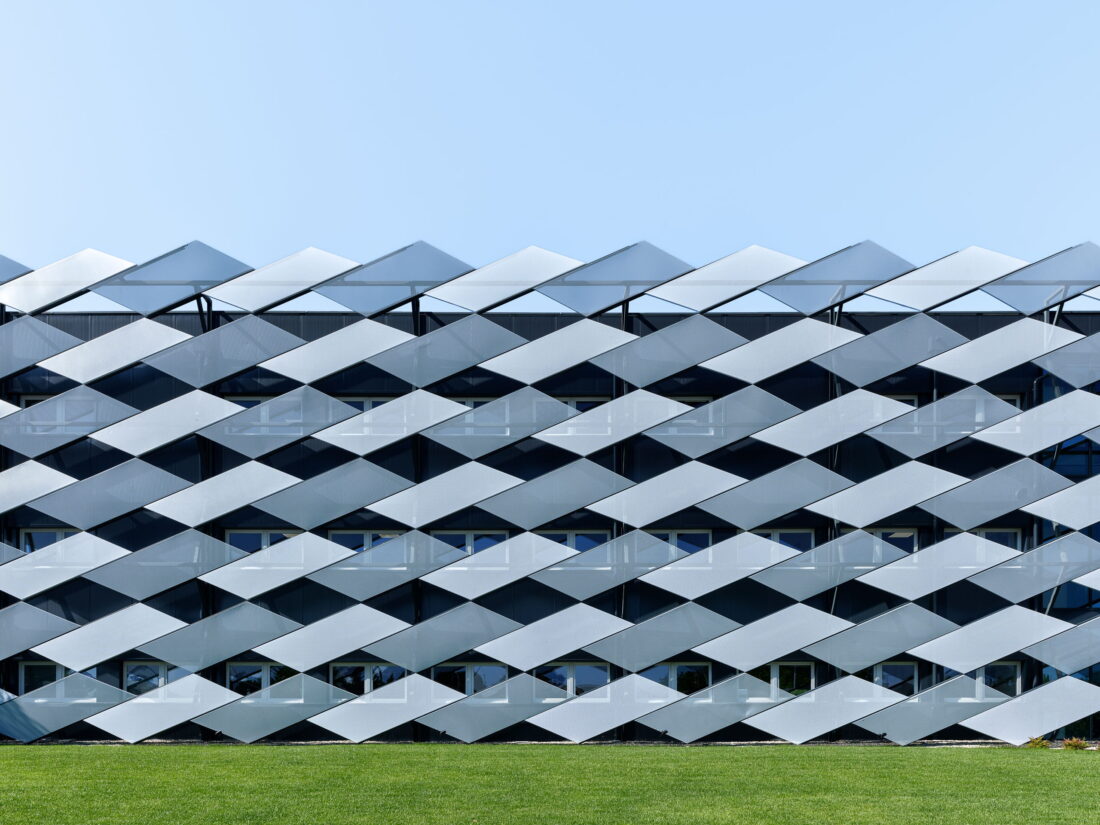 Inspirational Stories #17: Ambientevario