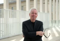 David Chipperfield: The Quiet Modernist Who Transforms Historic Buildings with Timeless Elegance