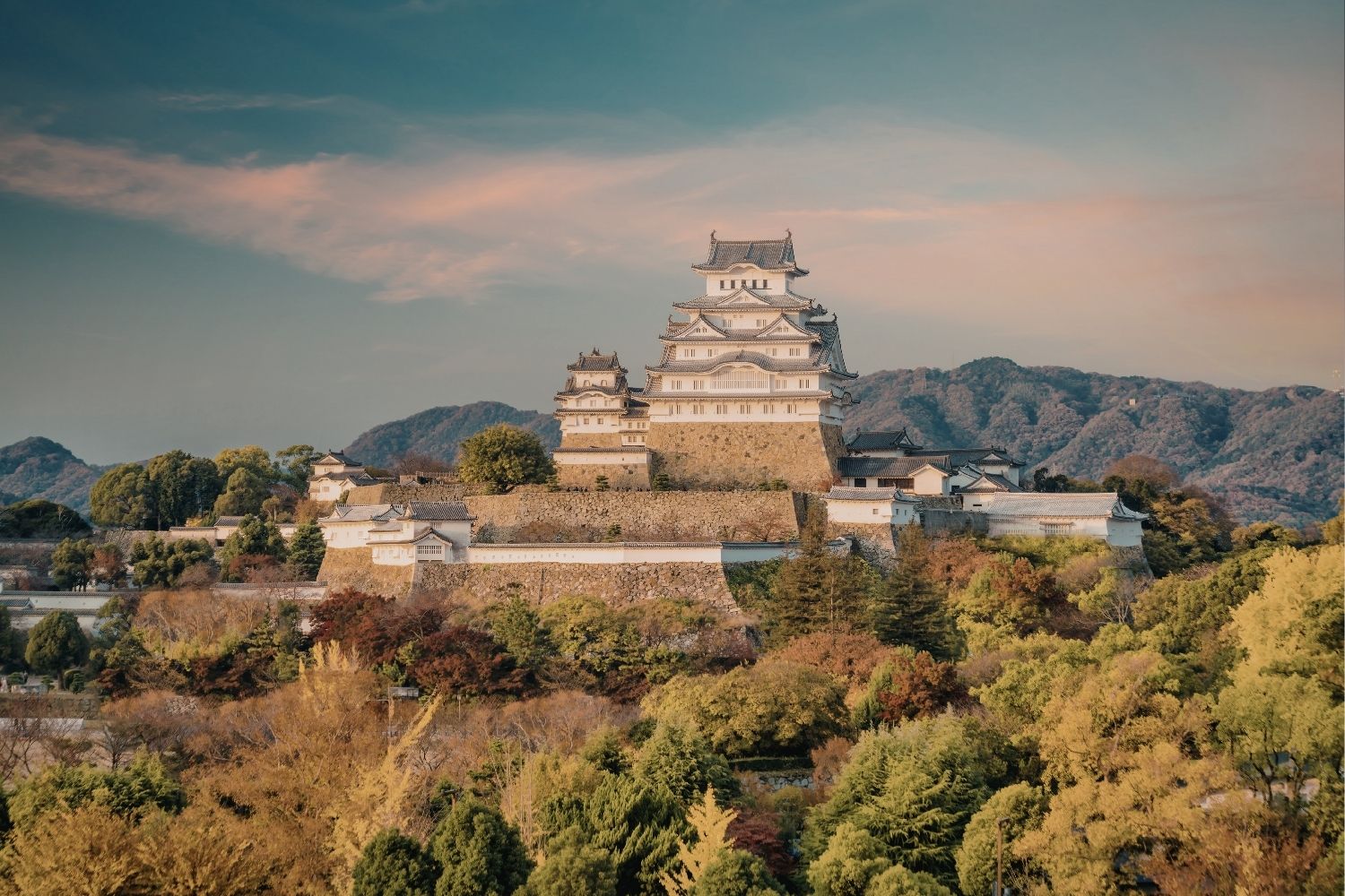Himeji Castle: How Japan’s White Heron Castle Mastered Defensive Architecture