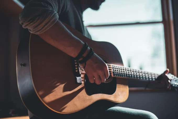 Essential Skills for Good Guitar Players
