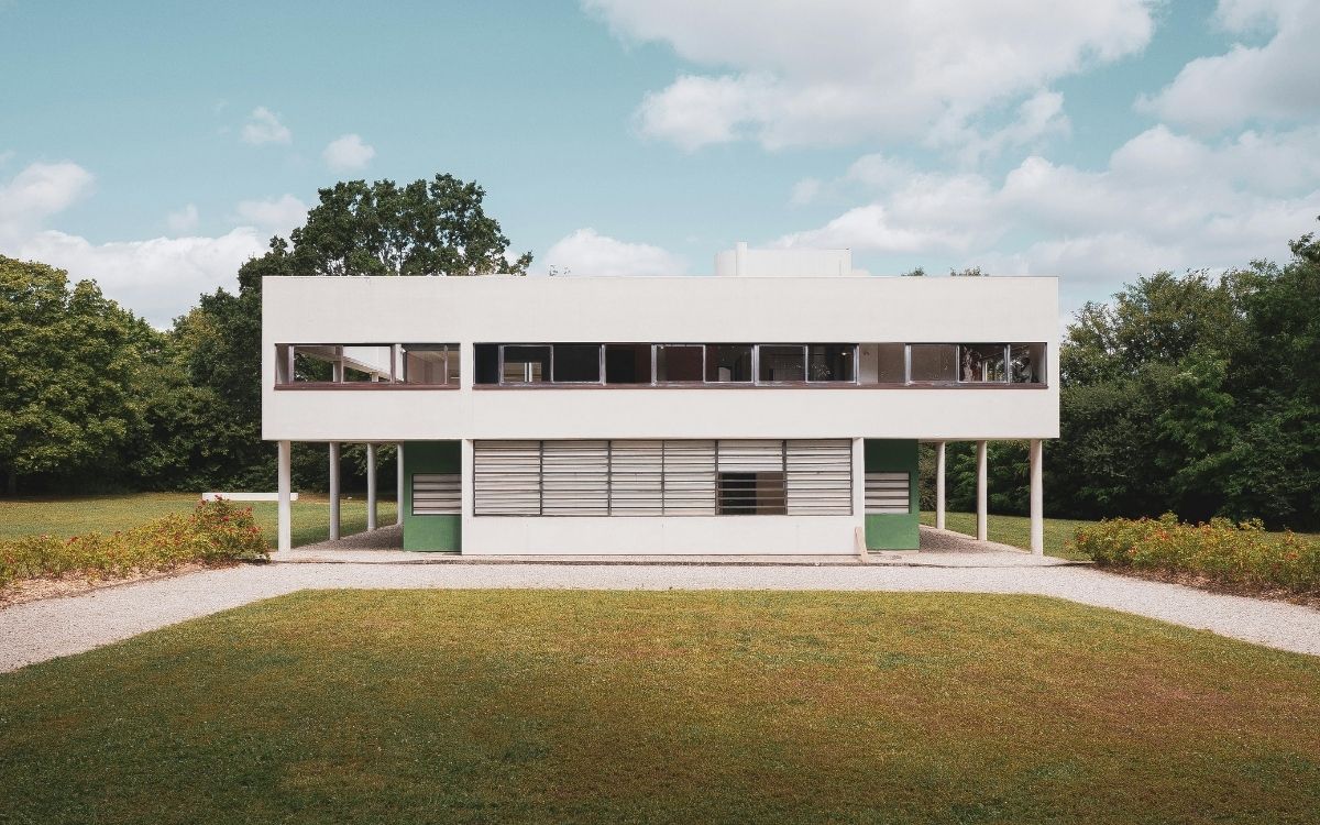 Villa Savoye by Le Corbusier (1929-1931)