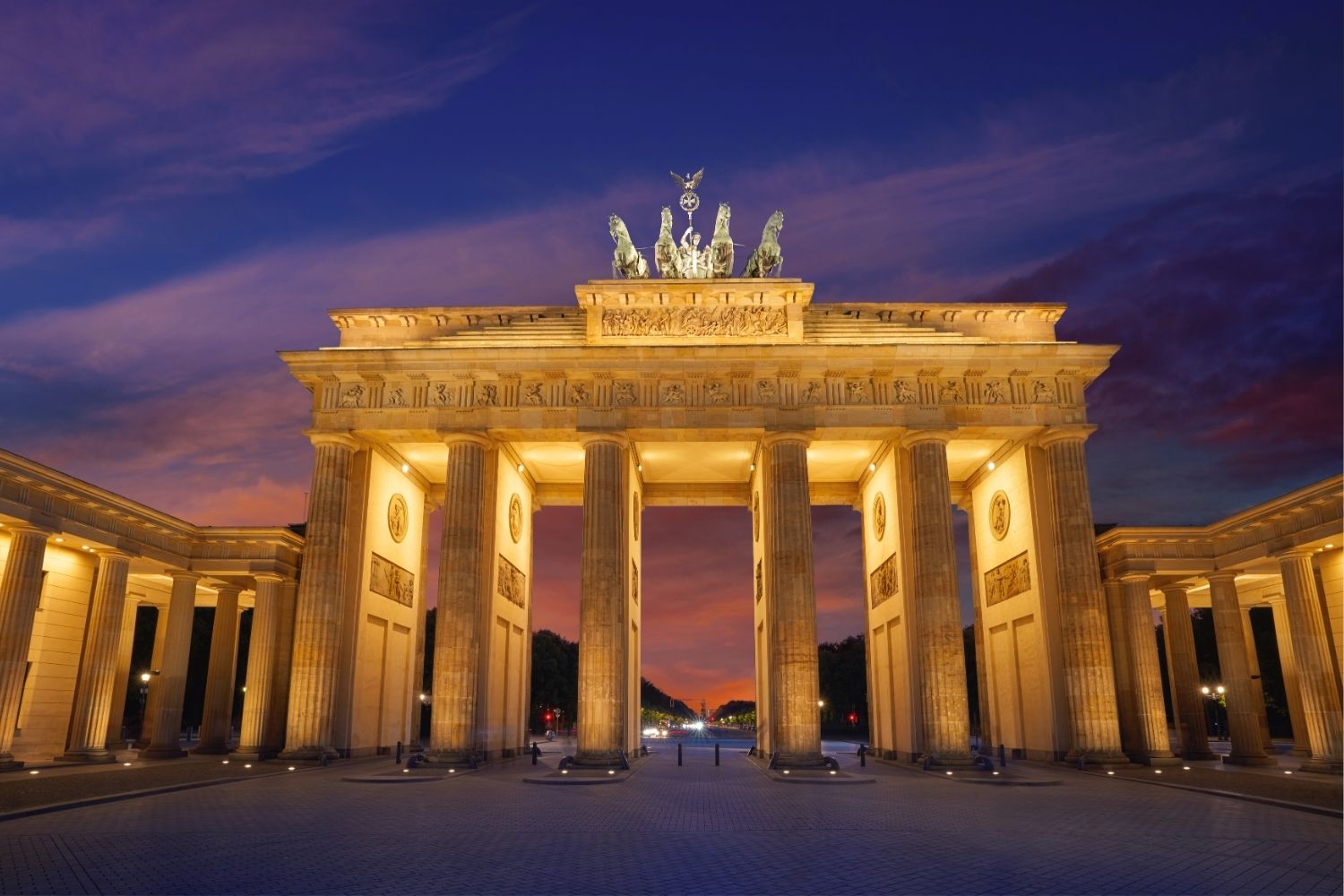Brandenburg Gate: How Architecture Becomes a Political Symbol