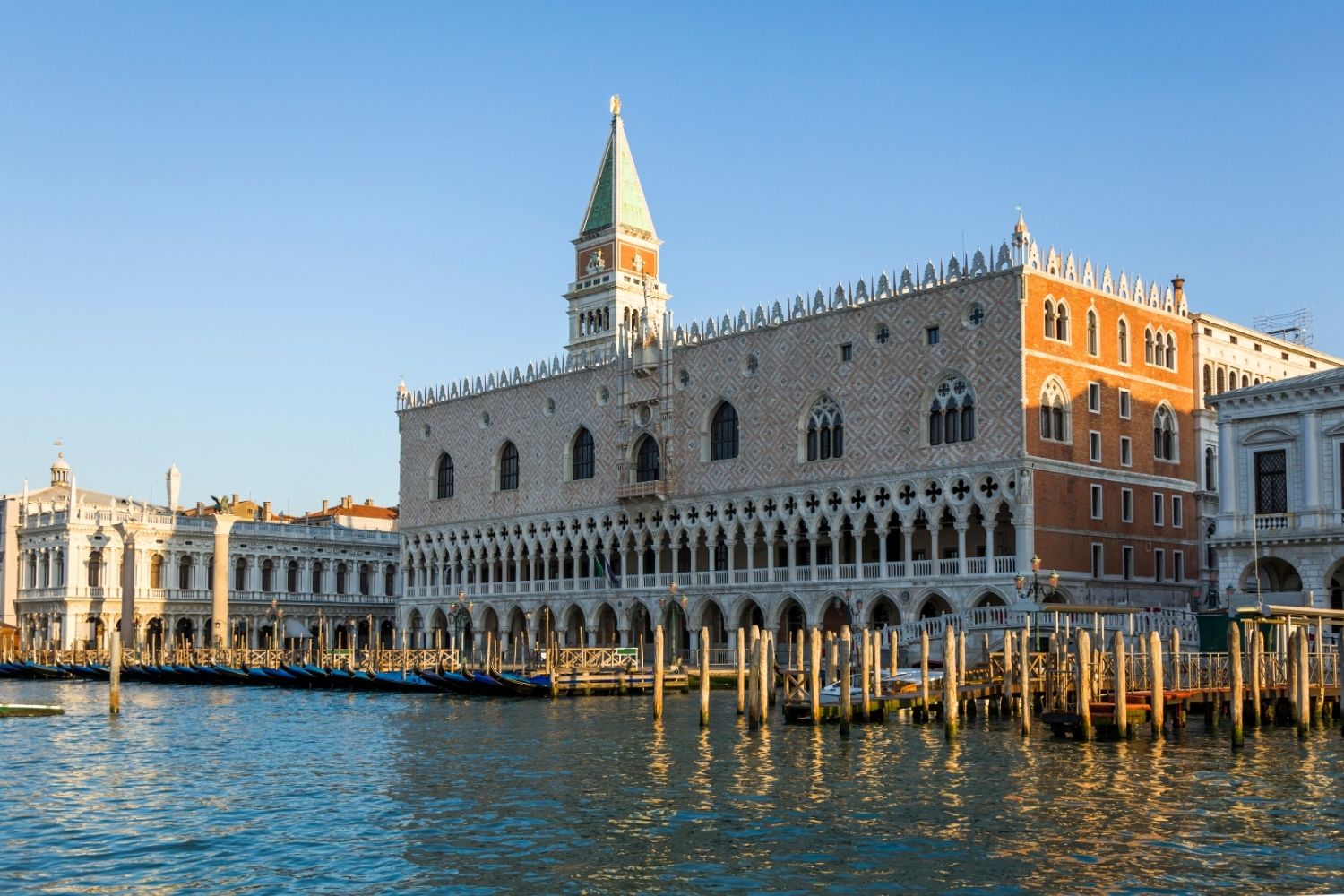 Doge's Palace: Gothic Architecture and the Architecture of Governance in Venice