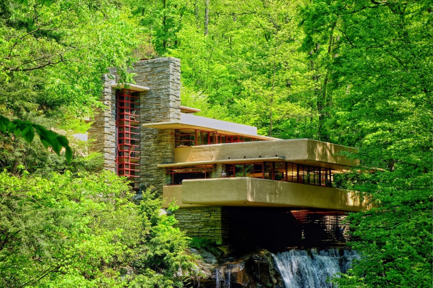 Where Do Famous Architects Live? Houses Behind the Masters