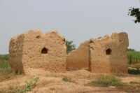 Rammed Earth vs Adobe Construction: Ancient Techniques Compared