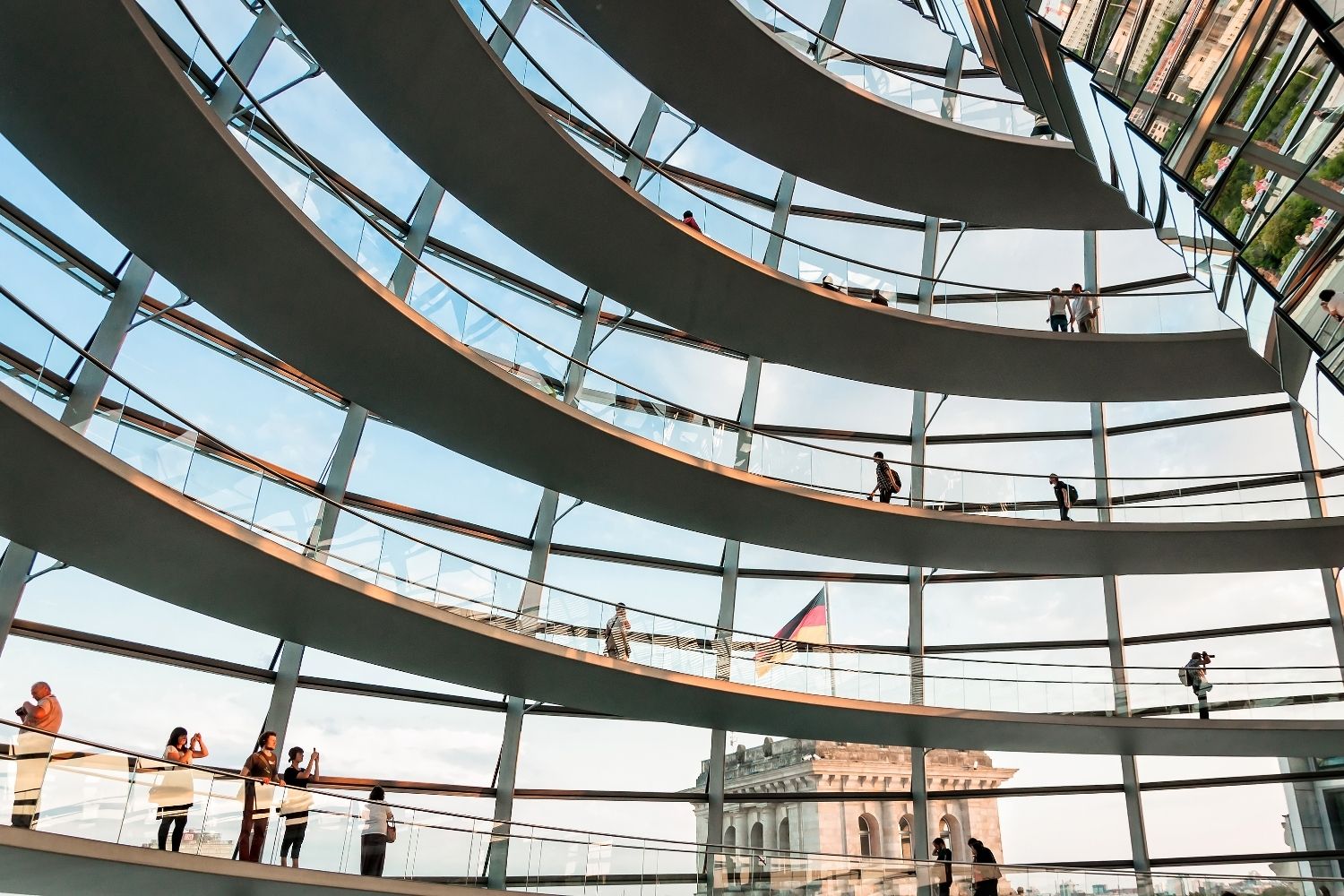 Reichstag Building: How Norman Foster Turned a War-Scarred Landmark into a Green Parliament