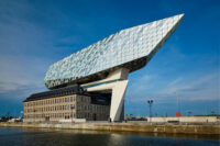 Postmodern Architecture vs Deconstructivism: Playful Irony or Radical Disruption?