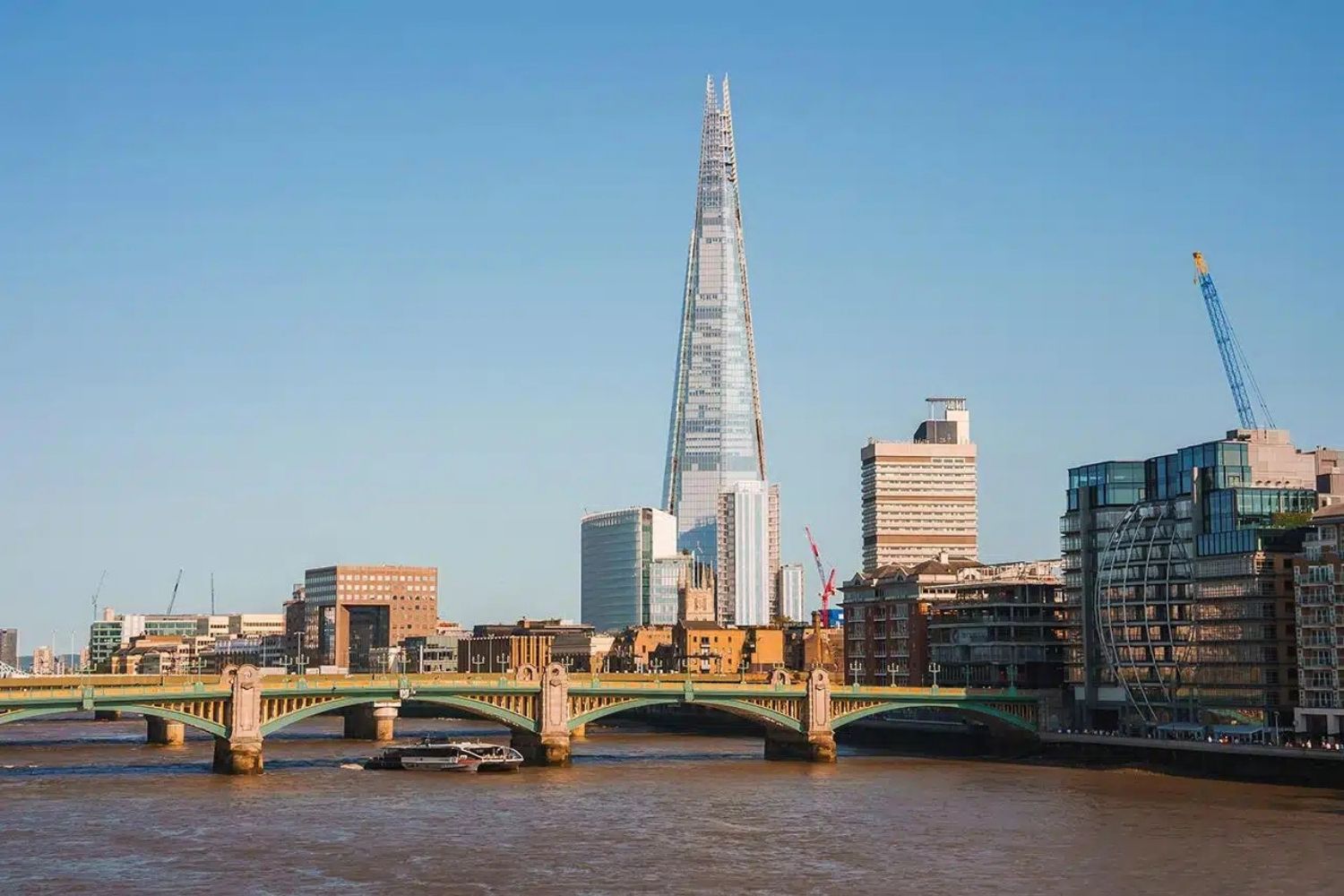 The Shard London: How Renzo Piano’s Glass Tower Redefined the City Skyline