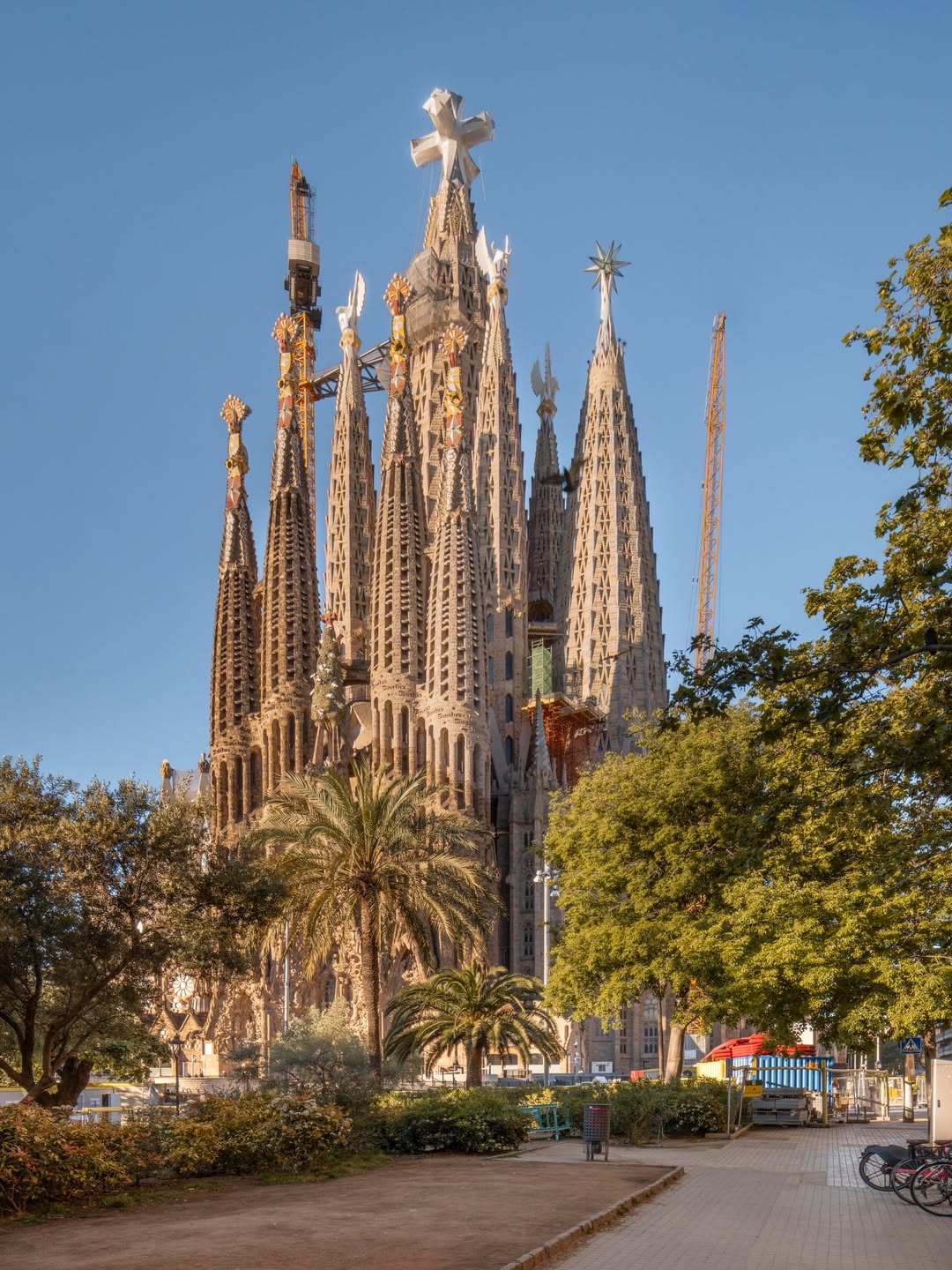 Sagrada Família Becomes the World's Tallest Church After 144 Years