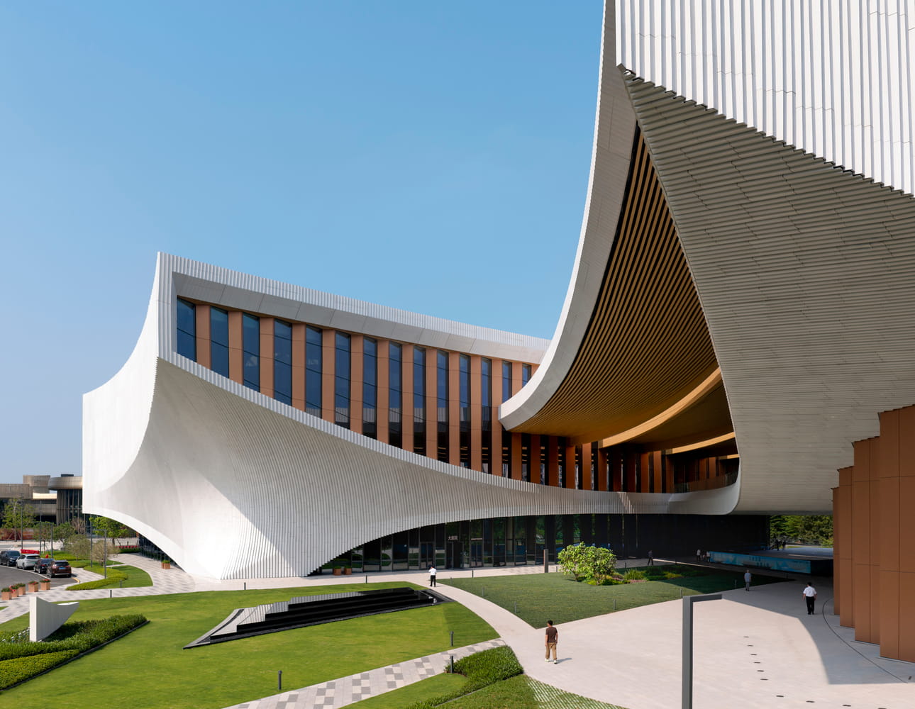 Zaha Hadid Architects Opens Songshan Lake Cultural Center