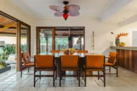 Casa Jardim Iporanga by Nati Minas & Studio