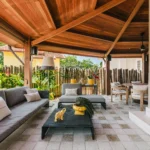 Casa Jardim Iporanga by Nati Minas & Studio