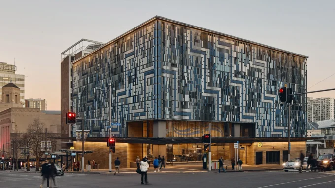 Grimshaw’s Auckland City Rail Link Stations Open Weaving in Māori Design Language