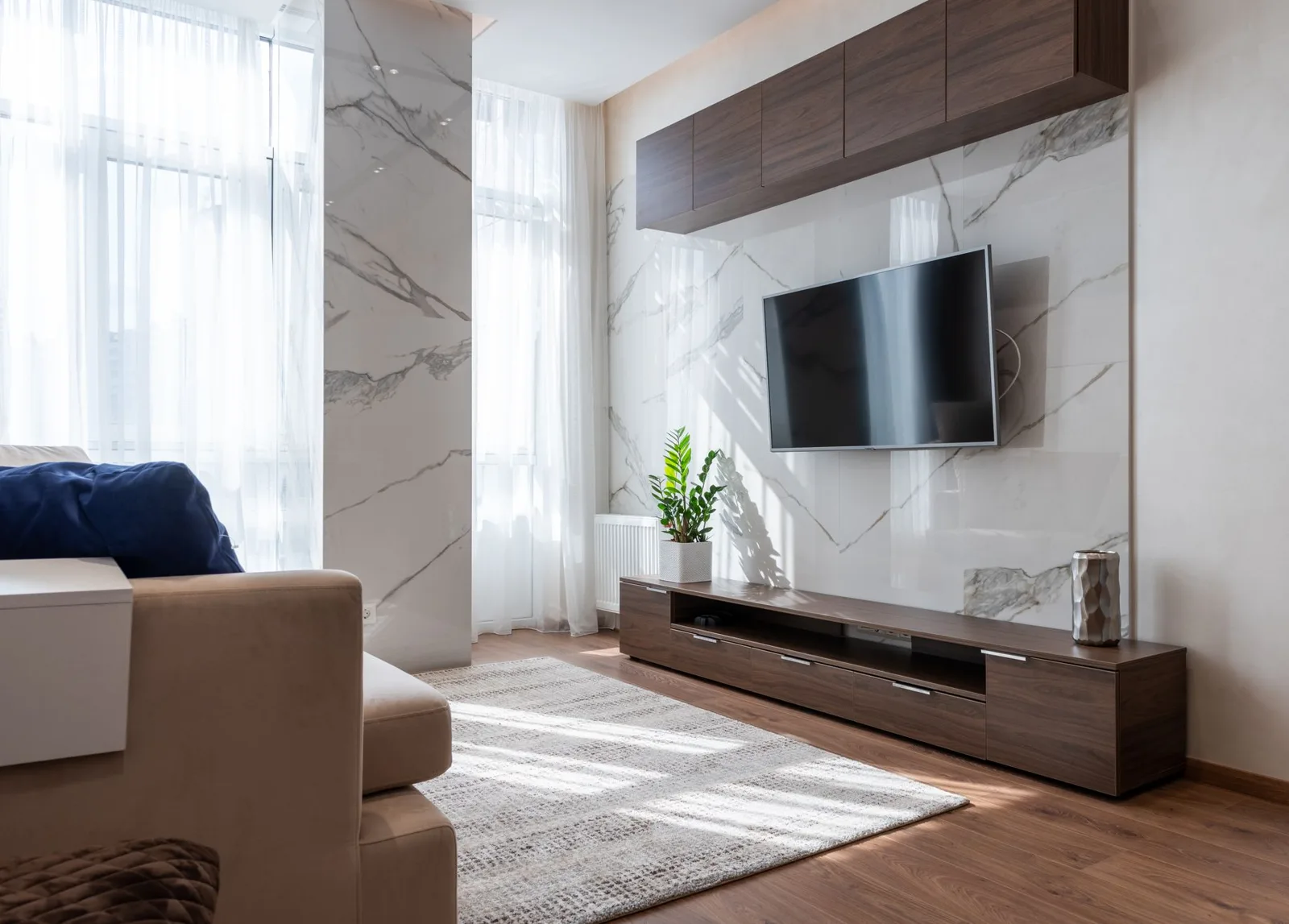 How to Fill a Large TV Wall?