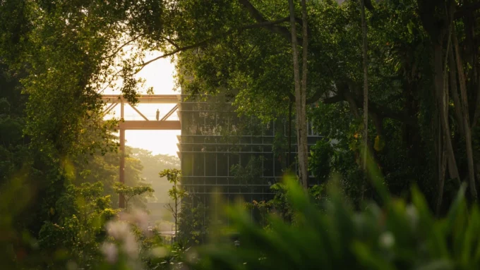 Singapore Institute of Technology by Henning Larsen