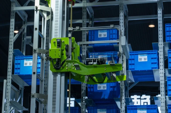 How Automated Warehousing Systems Are Changing the Game