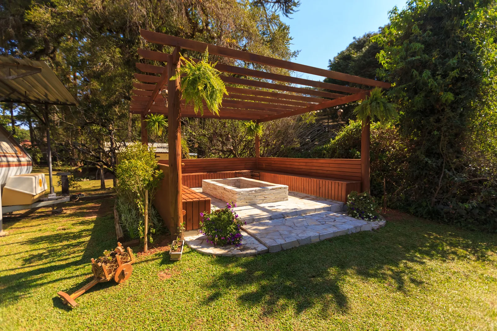 Unlock Your Backyard’s Potential: Simple Transformations for Outdoor Living