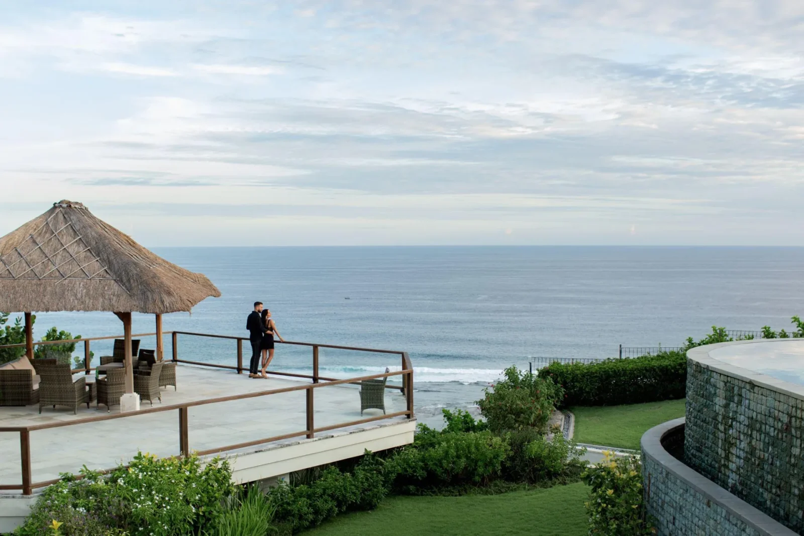 Beyond the View: What Defines Well-Designed Beachfront Property in Hua Hin, Thailand?