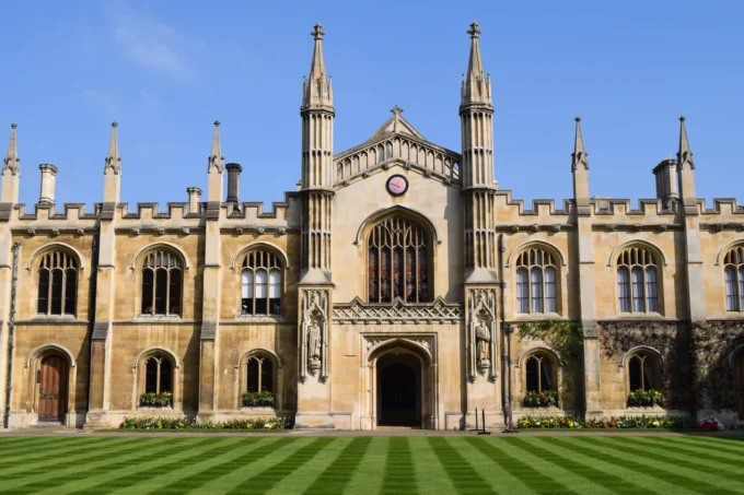 Top 10 Universities for Architecture in the UK