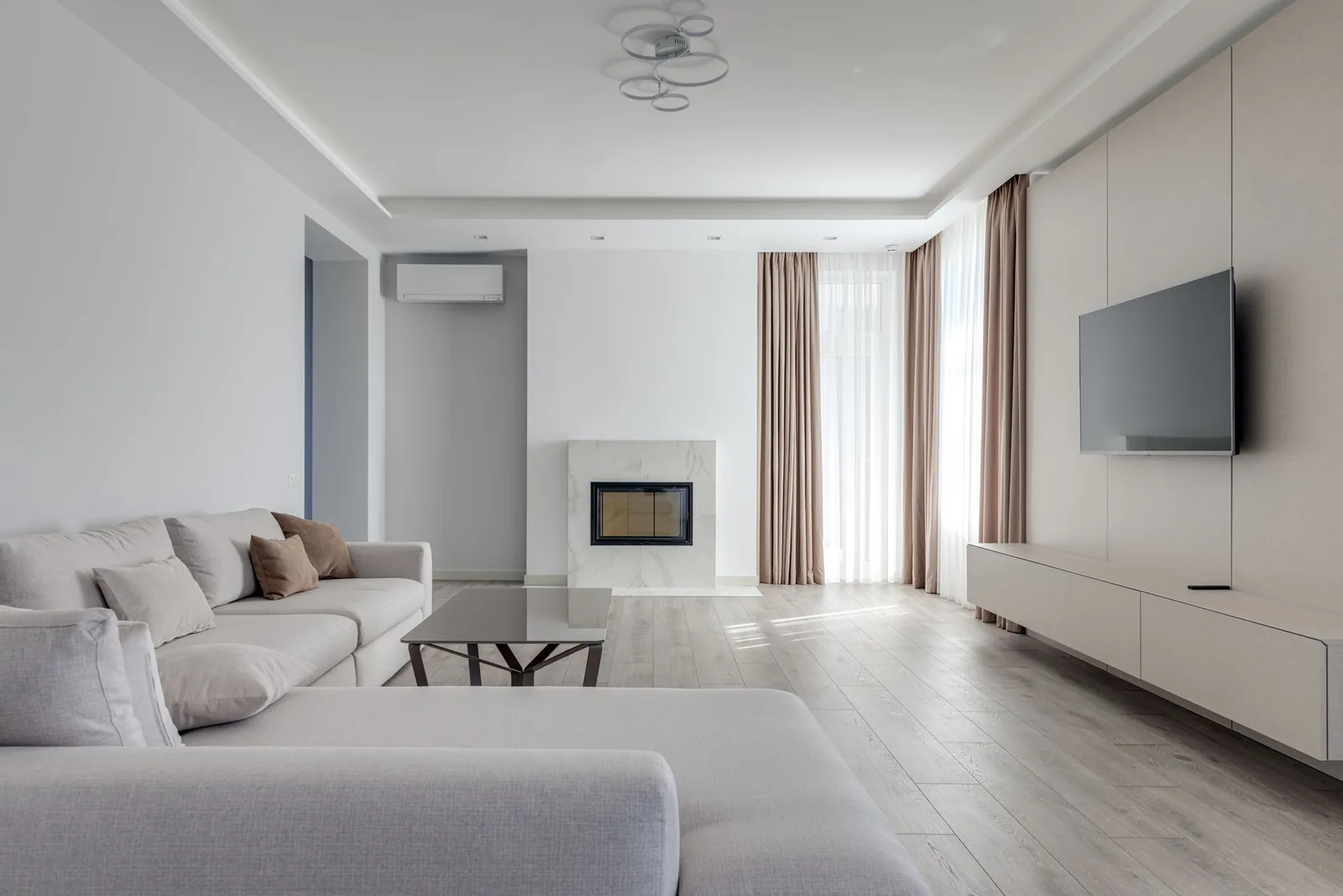 8 Hacks to Balance Cleanliness and Design in Every Room